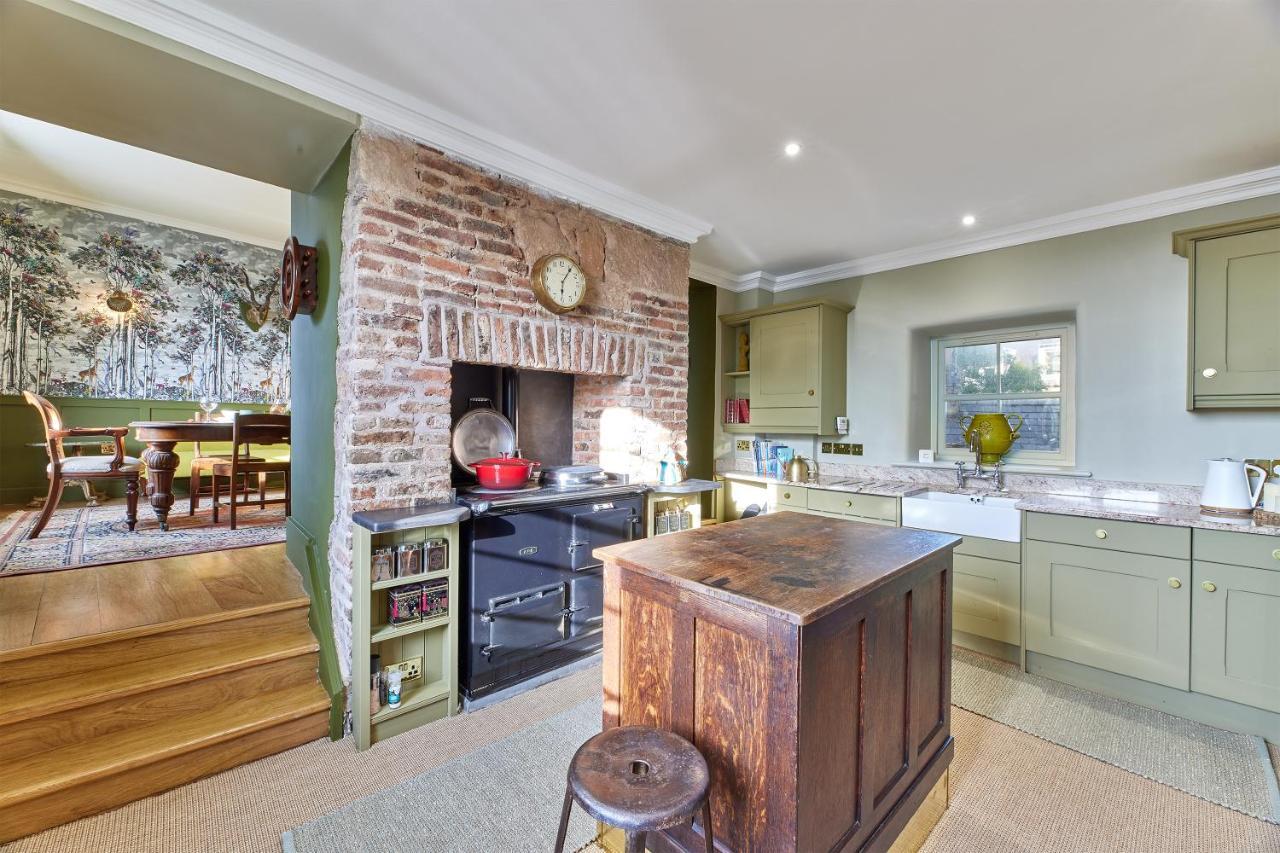 River View: Characterful Townhouse, Stunning Views Berwick Upon Tweed Exterior foto